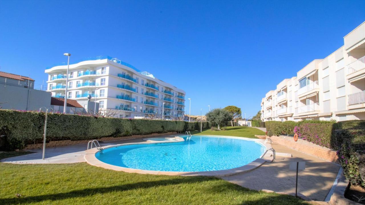 Atico En Primera Linea Con Vistas Al Mar - Roquer Marti Albert Villas Alcoceber Exterior photo